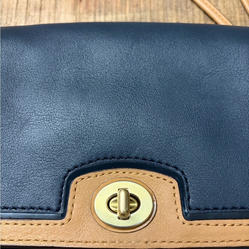 Coach Color Block Navy & Red Leather Turnlock Crossbody Style 19898 - Picture 15 of 15